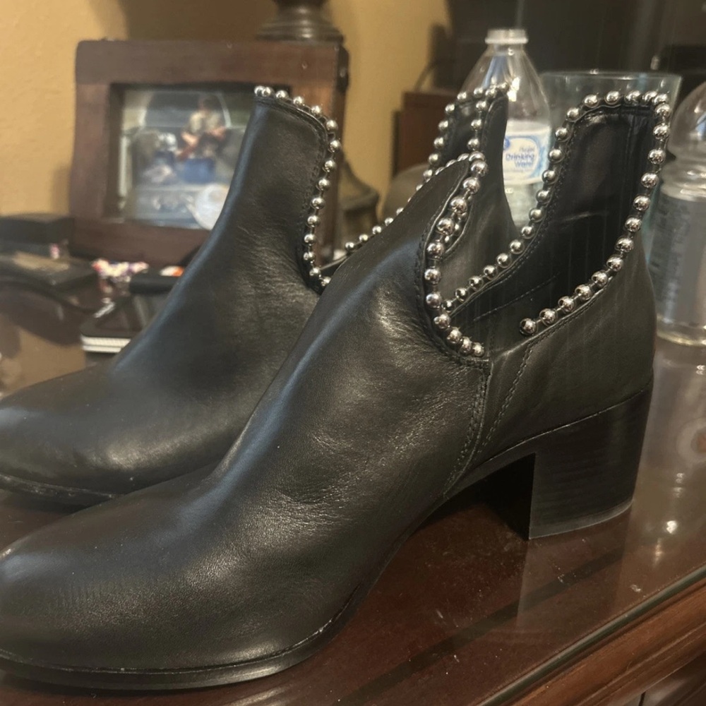 Gianni Bini Brand New Black Leather Ankle Boots with Silver Studs